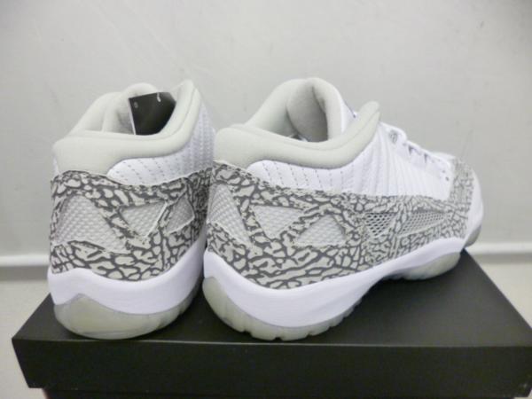 NIKE AIR JORDAN 11 RETRO LOW IE COBALT　306008-102 (2)