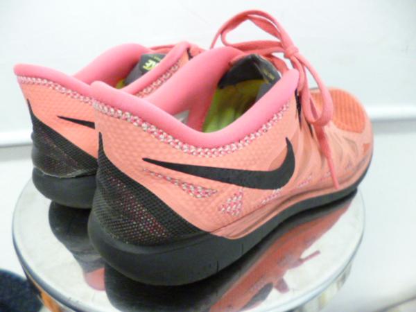 ナイキ　NIKE FREE 642198-600 スニーカー (2)