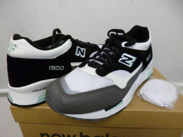 ニューバランス NEW BALANCE