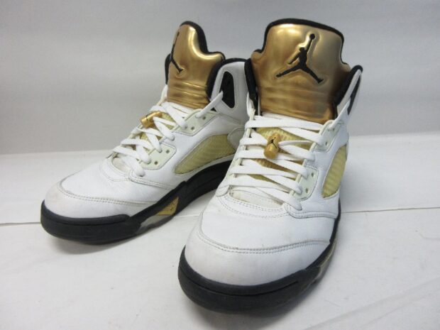 ナイキ NIKE AIR JORDAN 5 RETRO エアジョーダン 5 レトロ オリンピック 136027-133 スニーカー　