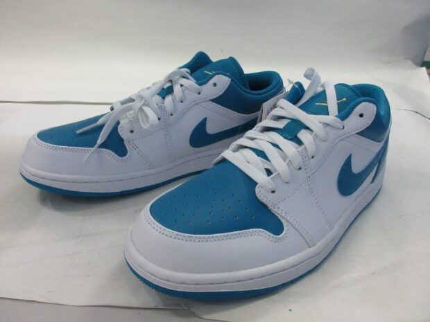 ナイキ　NIKE AIR JORDAN 1 LOW エア ジョーダン 553558 174 スニーカー