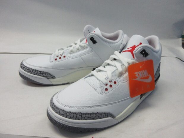 ナイキ　NIKE AIR JORDAN 3 RETRO WHITE CEMENT REIMAGINED DN3707-100 スニーカー