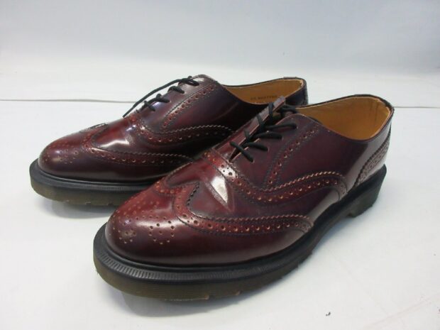 ドクターマーチン　Dr.Martens ウイングチップ　シューズ