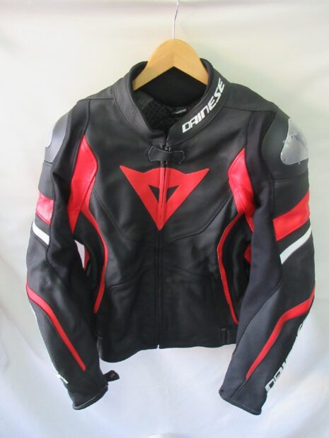 ダイネーゼ DAINESE PA19L1　EN1621-1　ライナー付き　レザーライディングジャケット