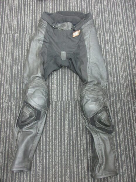 ヒョウドウ HYOD 牛革レザーレーシングパンツ