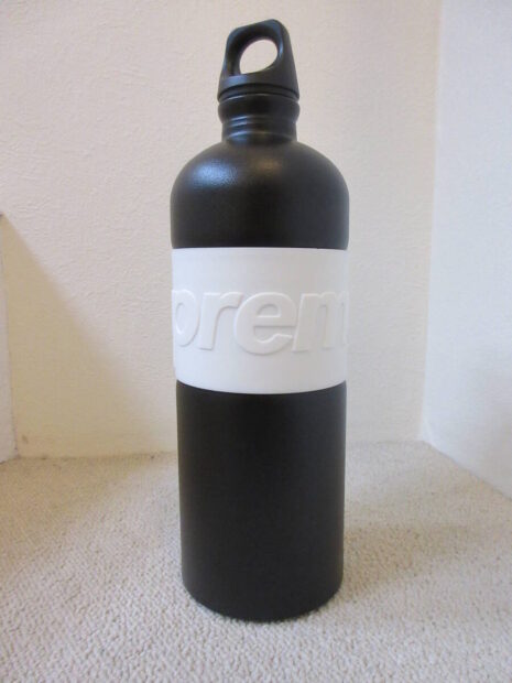 シュプリーム Supreme x SIGG CYD 1.0L Water Bottle シグ ウォーターボトル 