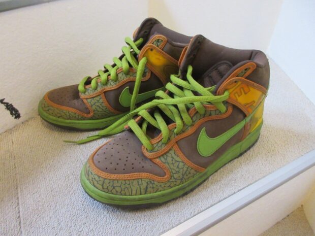 ナイキ　NIKE DUNK HIGH PRO SB DE LA SOUL 305050-231　スニーカー