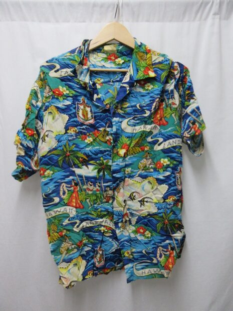 サンサーフ　半袖トップス　Sun Surf　スペシャルエディション　LAND OF ALOHA　 アロハシャツ