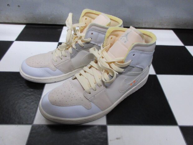 ナイキ NIKE AIR JORDAN 1 MID SE CRAFT DM9652-100 スニーカー