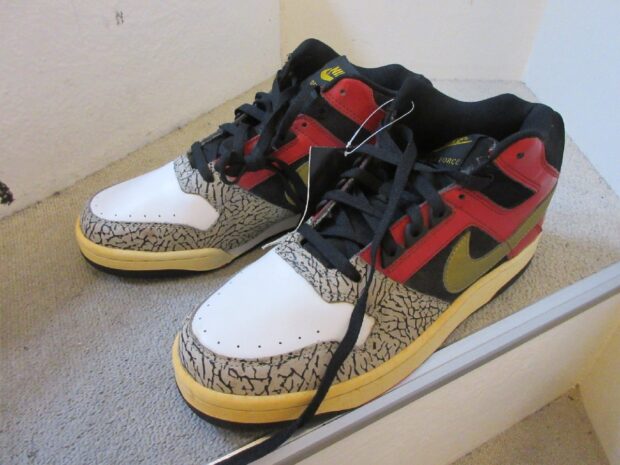 ナイキ　NIKE DELTA FORCE DELUXE 温故知新　312031-671 スニーカー