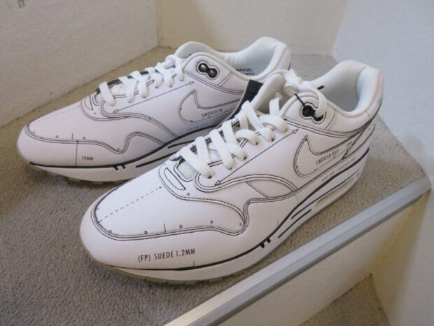 ナイキ　NIKE　AIR MAX 1 SKETCH TO SHELF　CJ4286-100　スニーカー