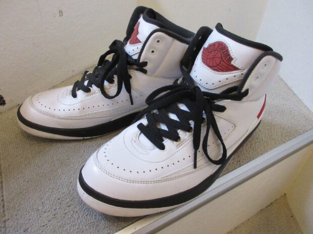 ナイキ NIKE AIR JORDAN 2 RETRO CHICAGO DX2454-106 スニーカー