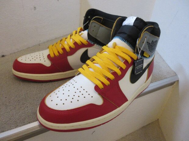 ナイキ　NIKE UNION AIR JORDAN 1 RETRO HIGH OG CHICAGO SHADOW HV8563-600　スニーカー　