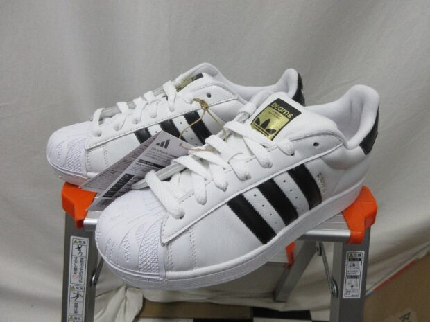 アディダス　adidas ビームス　BEAMS SUPERSTAR JR4422 スニーカー