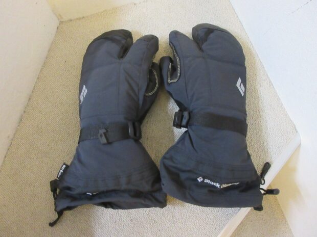 Black Diamond ソロイスト　スリーフィンガー