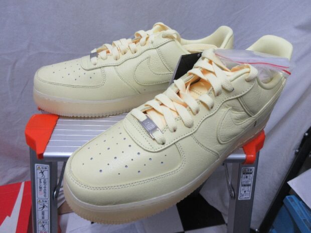 ナイキ　NIKE AIR FORCE 1 LOW SP エアフォース CZ8065-800 　スニーカー